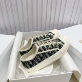 D*ior shoes WM25020814