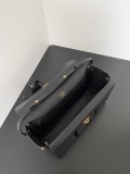 Balenciagaa women original 𝐁𝐞𝐥 𝐀𝐢𝐫 𝐂𝐥𝐮𝐭𝐜𝐡 XMBL011