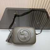 Guccii GG Blondie matelassé shoulder 742360 68EY25062802