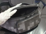 Louis vuitton M14920 Monogram Keepit Pockets MX25070409