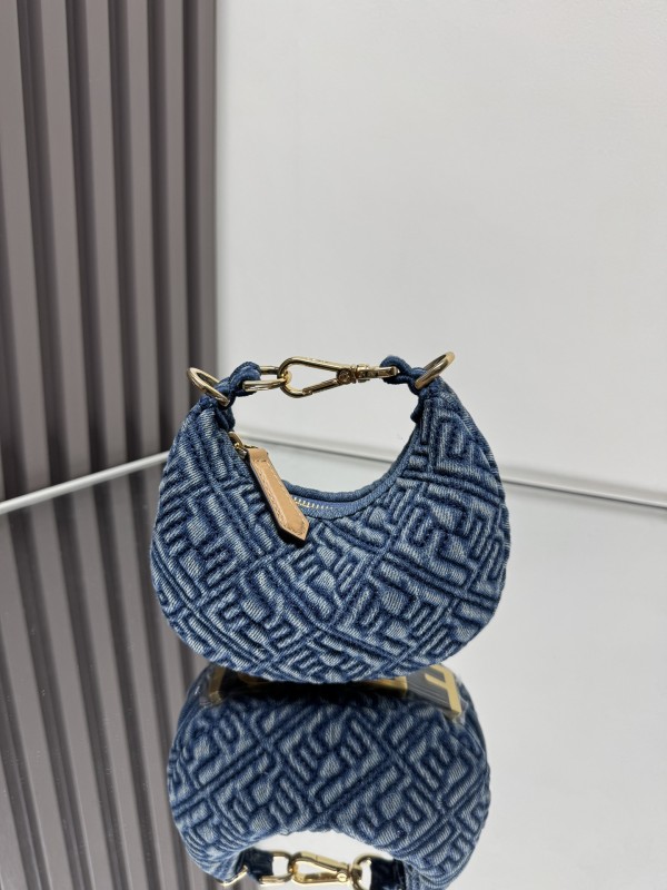 Fendi original baguette shoulder OL25071303