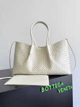 Bottega Veneta Original Medium CABAT tote bag YG25071506