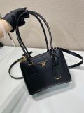 Prada Original shoulder bag YG25071505