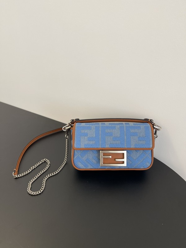 Fendi original vintage F shoulder OL25071707