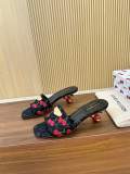 Louis Vuitton sandal shoes HG25072113