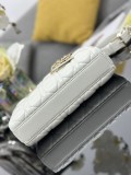 Dior Original Sheepskin shoulder with diamond jewelry BF25090705