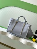 Channel women original tote bag DJ25110301