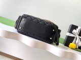Channel women original shoulder bag DJ25110302