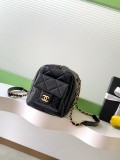 Channel women original shoulder bag DJ25110302
