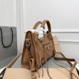 𝗕𝗔𝗟𝗘𝗡𝗖𝗜𝗔𝗚𝗔*𝗟𝗘 𝗖𝗜𝗧𝗬  SIZE: 30cm  
