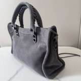 𝗕𝗔𝗟𝗘𝗡𝗖𝗜𝗔𝗚𝗔*𝗟𝗘 𝗖𝗜𝗧𝗬  SIZE: 30cm