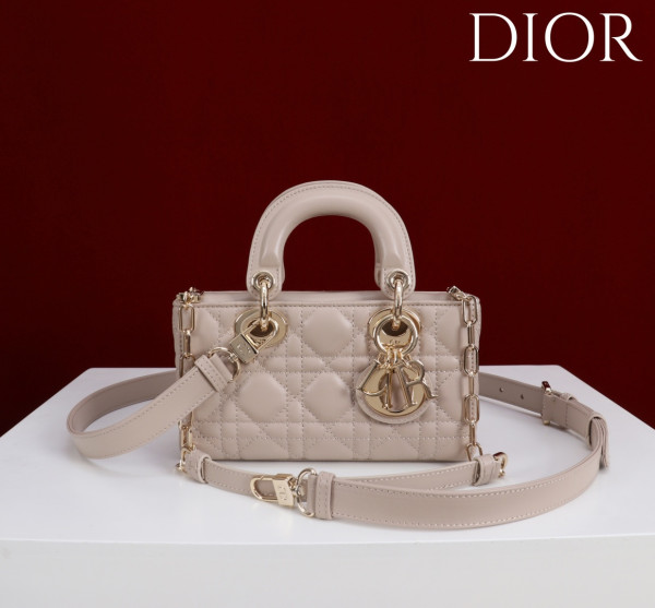 Dior Lady D-Joy Original leather shoulder bag BF25121613