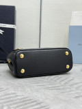 Prada women original shouler bag 1BA916 XM25121621
