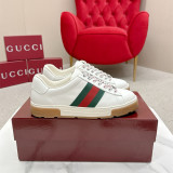 Guccii men Flat shoes HG25122403