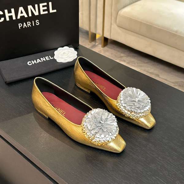 channel women Flat shoes HG25122504