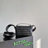 Bottegaa Venetaa Original shoulder bag XMTJ260702