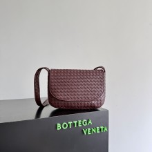 Bottegaa Venetaa Origina shoulder bag XMTJ260708