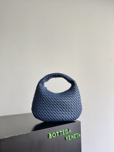 Bottegaa Venetaa Origina shoulder bag XMTJ260706