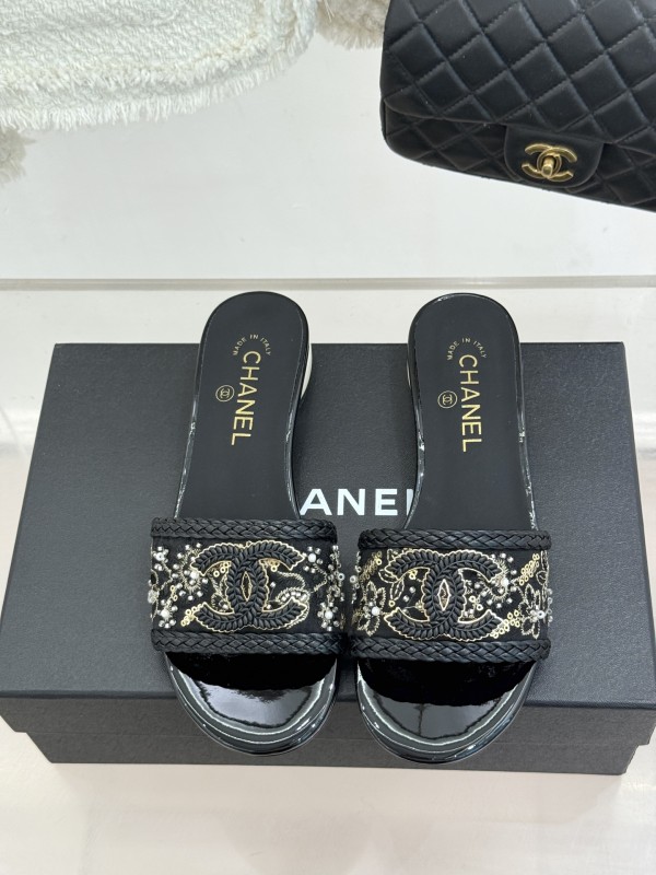chanel  women sandal shoes HG26070703