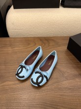 Chanel Leather women flat shoes HG26101729