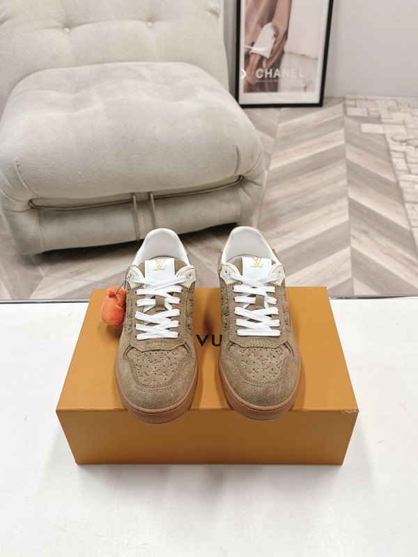Louis Leather Vuitton women sport shoes HG26092903