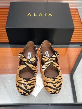 Alaia Leather women flat shoes HG26090930