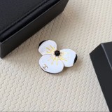 Chanel Brooch 160903 YY261028135