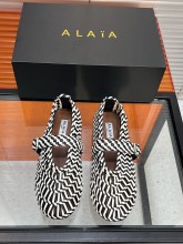 Alaia Leather women flat shoes HG26090932