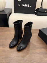 Chanel Leather women long boots HG26091954
