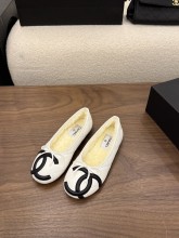 Chanel Leather women flat shoes HG26100603