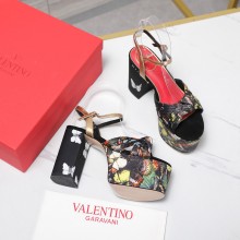 Valentino Leather women sandal shoes HG26102107