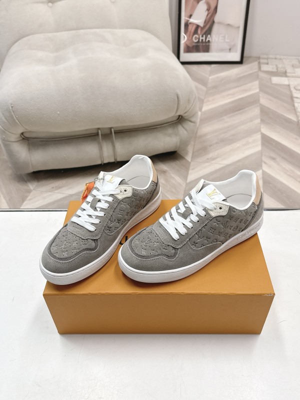 Louis Leather Vuitton women sport shoes HG26092904