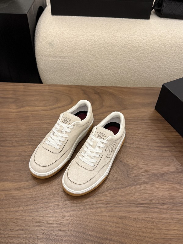 Chanel Leather women sport shoes HG26090461