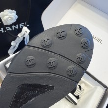 Chanel Leather women sport shoes HG26101161