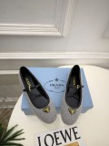 Prada Leather women flat shoes HG26091999