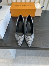 Louis Leather Vuitton women 8.5cm high heel shoes HG26090939