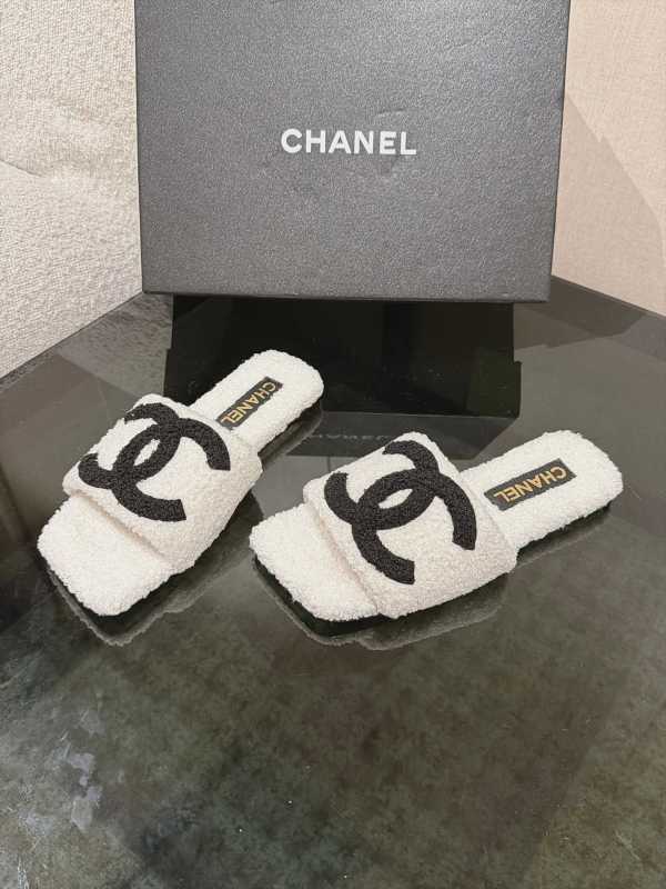 Chanel Leather women flat shoes HG26091606