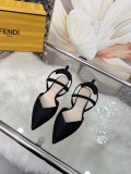 Fendi Leather women sandal shoes HG26101632