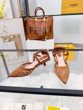 Fendi Leather women flat shoes HG26082502