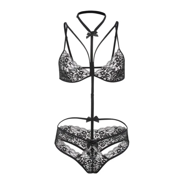 Underwired Lace Triangle Bra &G-String Set