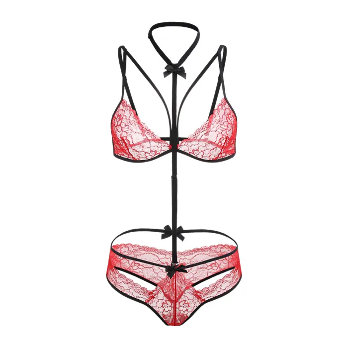 Underwired Lace Triangle Bra &G-String Set