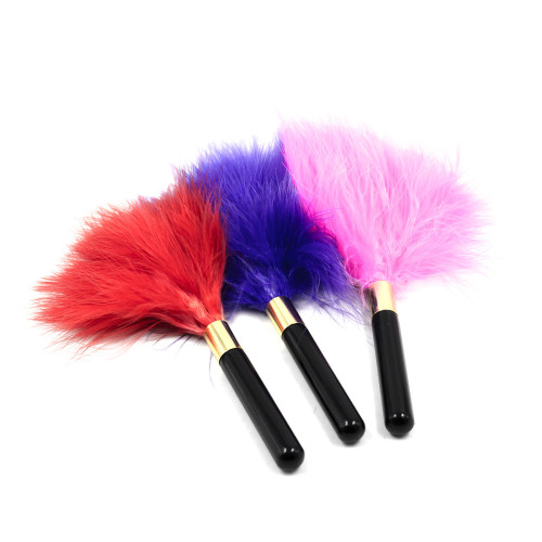 Flirty Feather Ticklers Set