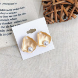 2020 Hot Sale Fashion Style Women Pearl Earrings