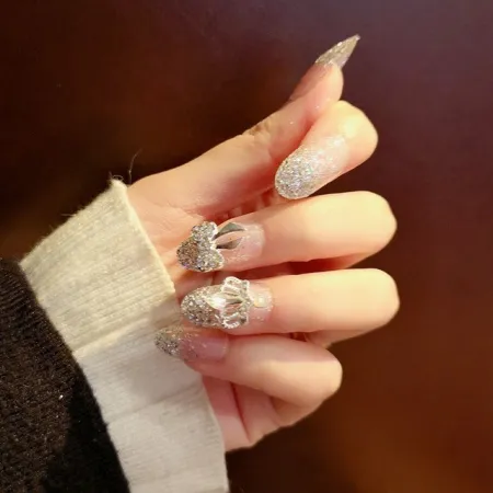 Shine Crystal Beautiful Manicures