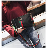 bag Summer small bag  2019 new clutch bag lady dinner bag canvas shoulder Messenger bag