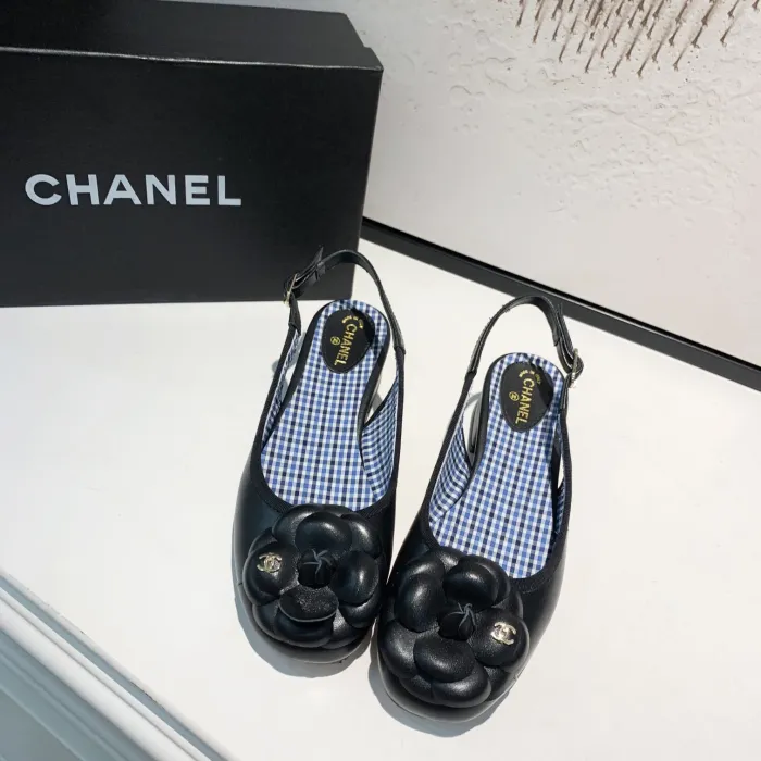 sandals women's buckle with round head high heels with female thick heel color matching shallow mouth shoes