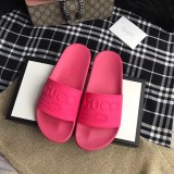 couple slippers with a word
