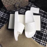 couple slippers with a word