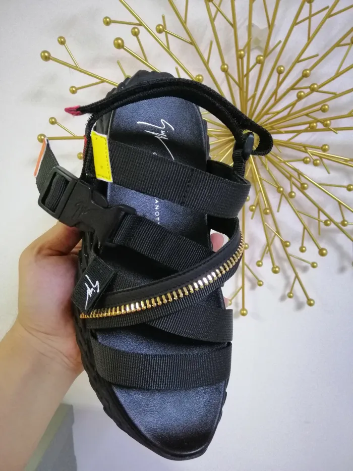 Summer leather luxury sports flat sandals zipper decorative platform Roman for men and women