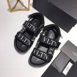 spring and summer men's classic letter sandals